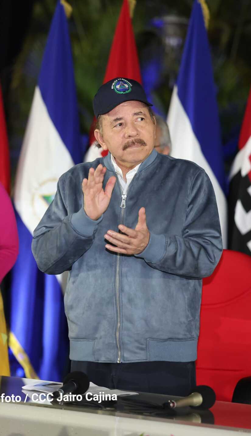 HOMENAJE